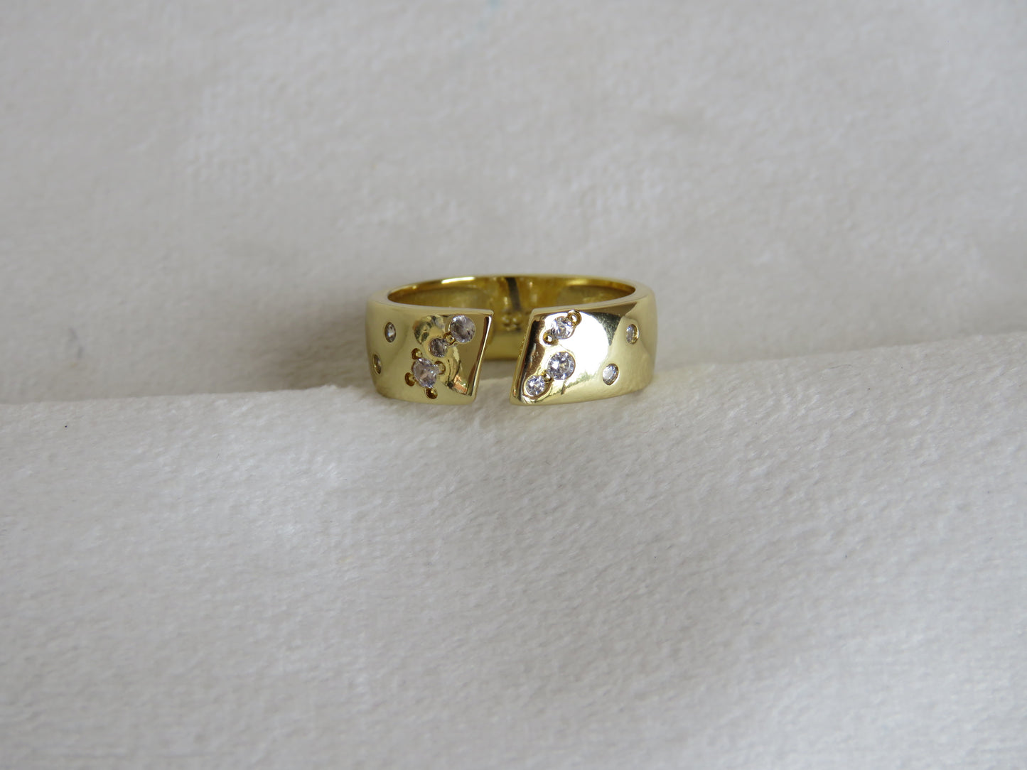 Anillo Cadenza