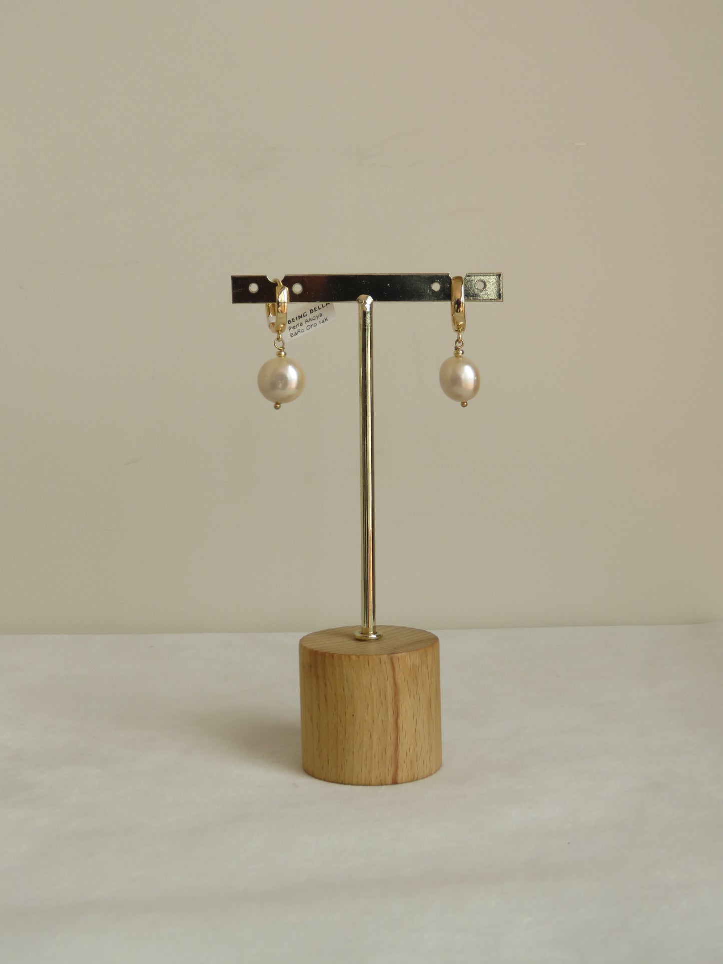 Aretes Akoya