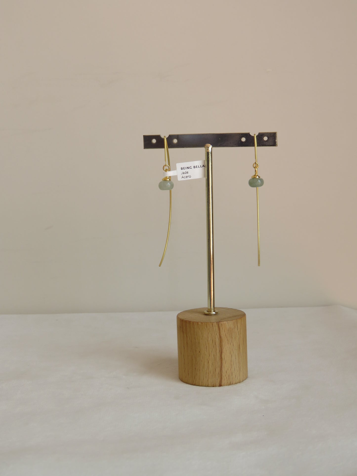 Aretes Line