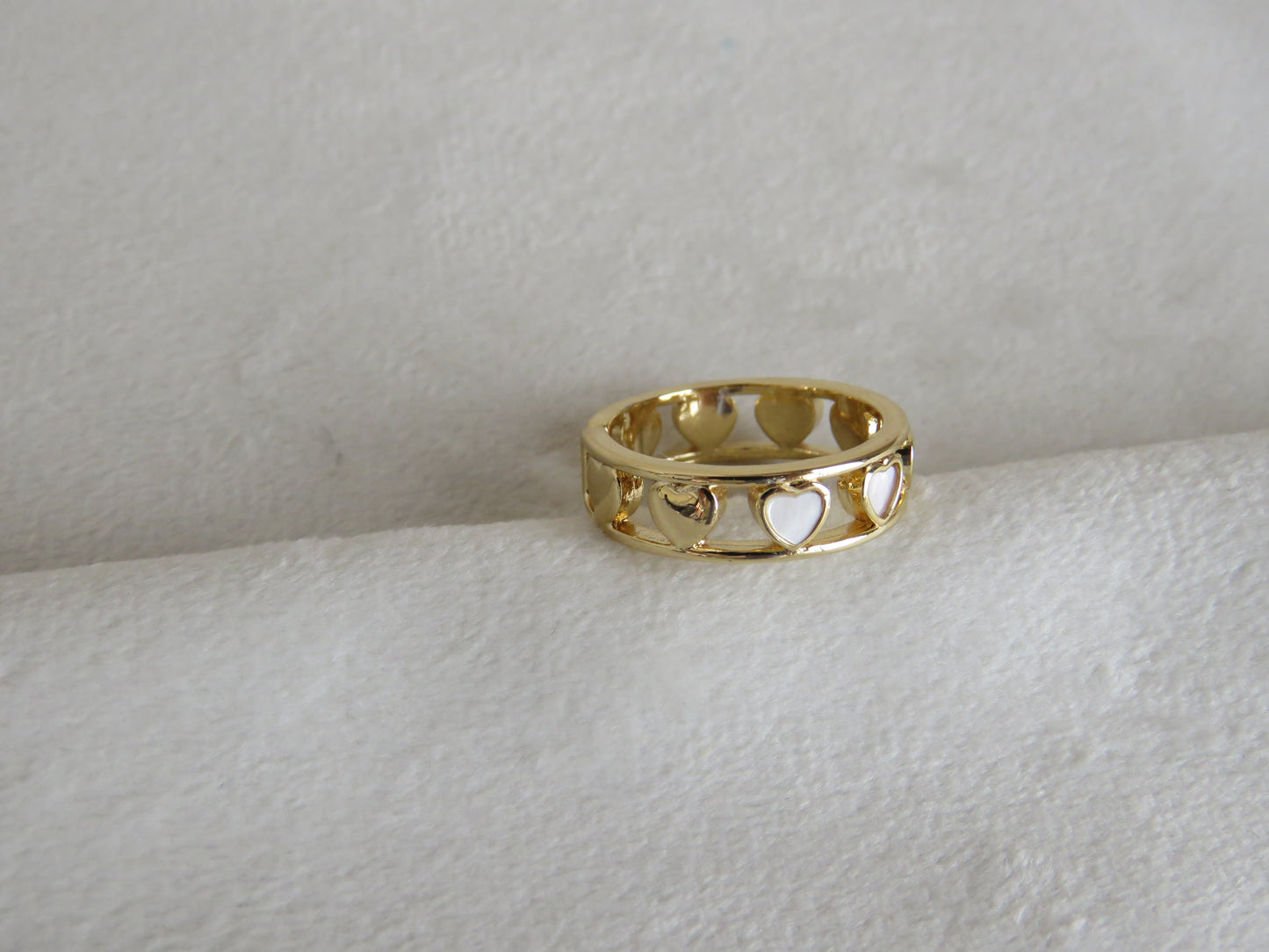 Anillo Cora