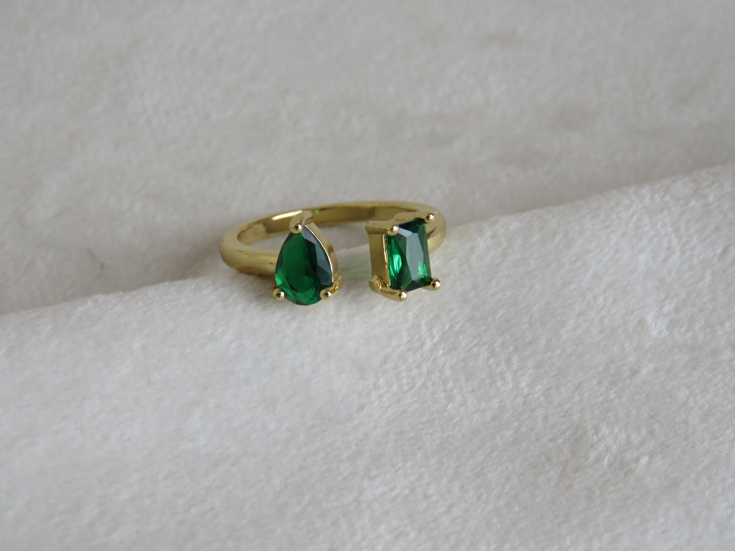Anillo Vera