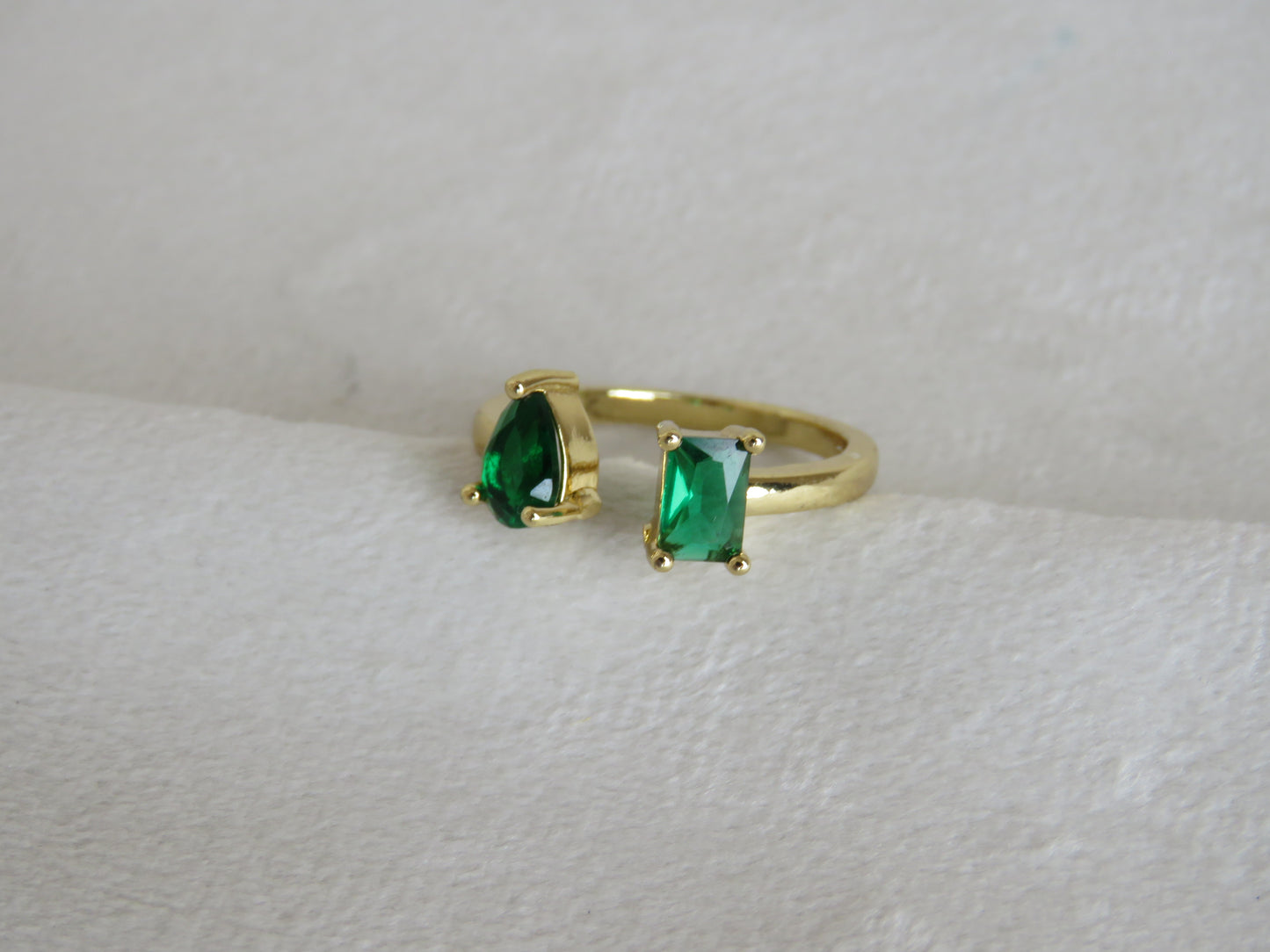 Anillo Vera