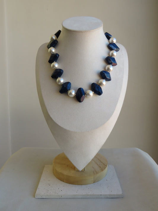 Collar Midnight