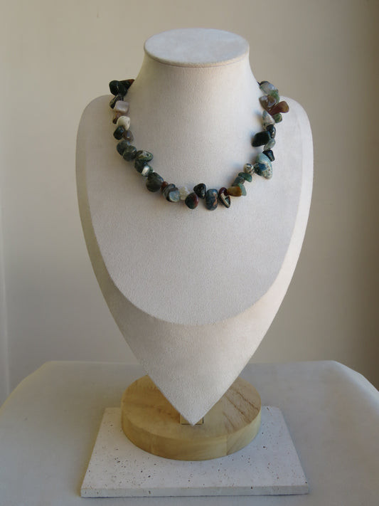 Collar Tierra