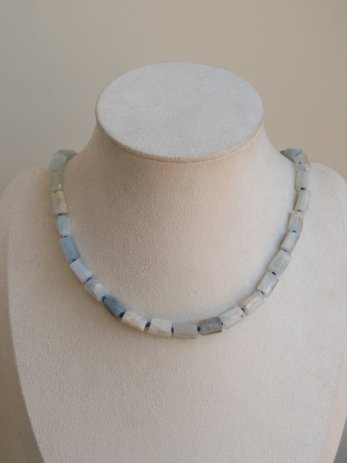 Collar Terra